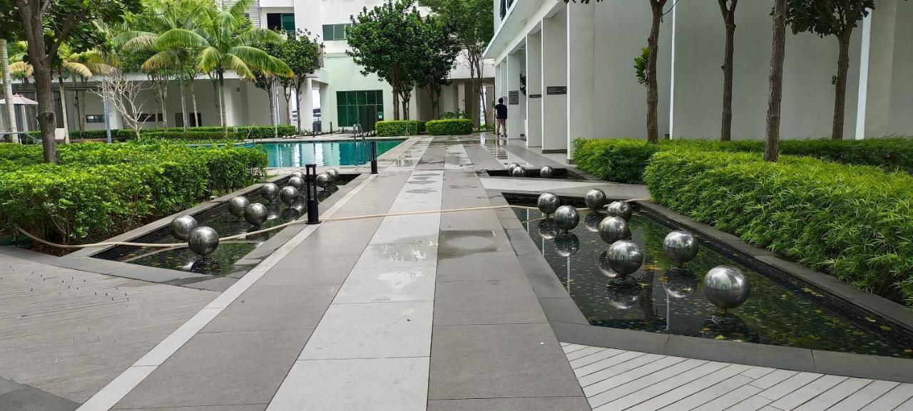 Peace Home 03 Cyberjaya Exterior photo